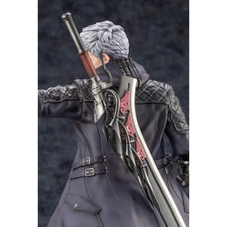 ARTFX J　デビルメイクライ5　ネロ　フィギュア　コトブキヤ ARTFX J ネロ(ネロ): フィギュア｜コトブキヤオンラインショップ