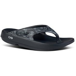 海外ブランド  OOFOS ウーフォス - ヨドバシ.com ウーオリジナル ユニ スポーツ 靴