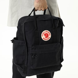 Fjallraven Kanken Outlong ブラックリュック Backpacks Fjällräven Kånken Outlong Black | Footshop