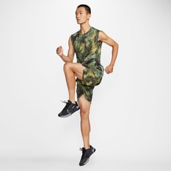 Nike DRI-FIT ウィンドブレーカー Lサイズ オリーブ NIKE公式】 ウィンドブレーカー【ナイキ公式通販】