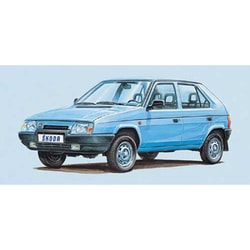 SME28970 1/28 チェコ・シュコダ・ハブリット乗用車 [組立式プラスチックモデル]