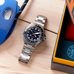 【お値下げしました】【新品同様】SPINNAKER スピニカー デュマ GMT DUMAS GMT AUTOMATIC | FEATURE | SPINNAKER | スピ二カー 時計