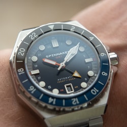 【お値下げしました】【新品同様】SPINNAKER スピニカー デュマ GMT ヨドバシ.com - スピニカー SPINNAKER DUMA GMT AUTOMATIC