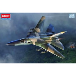 12360 1/48 F-111A アードヴァーク “ベトナム” [組立式プラスチックモデル]