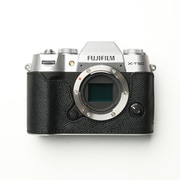 富士フイルム X-T50用 本革ケース クラシック ブラック PTBC012