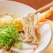 九条ねぎと深煎七味香る地鶏の旨出汁そば 80.9g