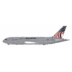 10865 1/200 KC-46A ペガサス “第157空中給油航空団 スピリット オブ ポーツマス” [組立式プラスチックモデル]