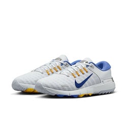 ナイキ フリー ゴルフ スパイクレス エクストラワイド ピュアプラチナム/ユニバーシティゴールド/ウルフグレー/アストロノミーブルー 28.5cm [ゴルフシューズ メンズ]
