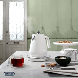 De'Longhi (デロンギ) 電気ケトル エクレティカ KBY1210J-W Amazon | De'Longhi (デロンギ) 電気ケトル エクレティカ