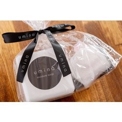 uminaモイスチャーソープ （ケース＆泡立てネット付）