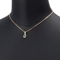 SWAROVSKI ネックレス 5648749 Chroma ゴールド スクエアカット SWAROVSKI ネックレス 5648749 Chroma ゴールド スクエアカット