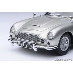 AUTOart アストンマーチン DB5 007/ゴールドフィンガー 1/18 AUTOart 1/18 アストンマーチン DB5 「007／ゴールドフィンガー