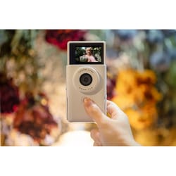 Canon PowerShot V10 ホワイト キャノン Vlogカメラ スマホライクな縦型デザインのVlogカメラ「PowerShot V10」の