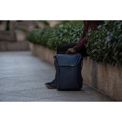 ヨドバシ.com - Peak Design ピークデザイン エブリデイ バック ヨドバシ.com - Peak Design ピークデザイン エブリデイ バック