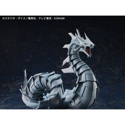 海洋堂　サイバー・ドラゴン　ビックサイズ　フィギュア 遊戯王GX サイバー・ドラゴン 塗装済み完成品ビックサイズ