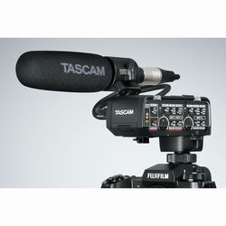 ヨドバシ.com - TASCAM タスカム カメラ用XLR マイクアダプター ヨドバシ.com - TASCAM タスカム カメラ用XLR マイクアダプター