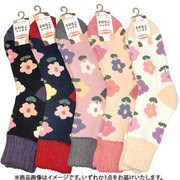 741 [超厚手裏起毛ソックスクルー丈 3色花 22～25cm 1足]