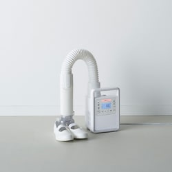 アイリスオーヤマ　ふとん乾燥機　カラリエ　ハイパワー IRIS FK-H1-W unidy-y_1909369