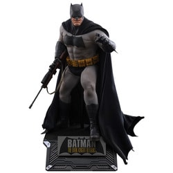 ヨドバシ.com - ホットトイズ HOT TOYS コミック・マスターピース 1/6スケールフィギュア バットマン：ダークナイト・リターンズ  バットマン [塗装済可動フィギュア 全高約320mm] 通販【全品無料配達】