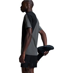 オンランニング　ハーフパンツ　Mサイズ ブラック On オン on ランニングパンツ メンズ ショートパンツ Core