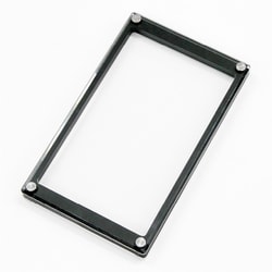 新品未使用withID アクリル PSA用カードケース ヨドバシ.com - マイルストン アクリルカードケース The Case