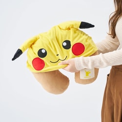 ヨドバシ.com - ポケモン Pokemon フード付きネックピロー