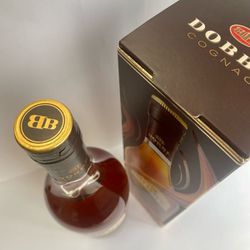 ヨドバシ.com - ドッベ DOBBE ドッベ コニャック VSOP 40度