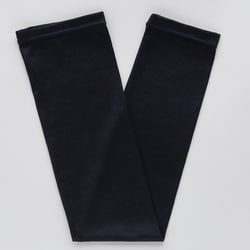 シルク95％ 冷感シルクのアームカバー ロング丈 鉄黒 7134-05