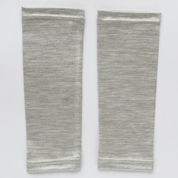 シルク95％ 冷感シルクアームカバー ショート丈 銀色 7133-03