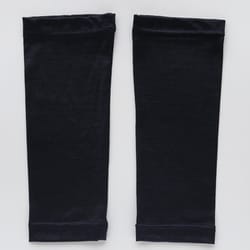 シルク95％ 冷感シルクアームカバー ショート丈 鉄黒 7133-05