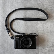 YOSEMITE CAMERA STRAP PRO PLUS 126cm MAD BLACK YCSPP-6000-1
