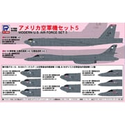 S79SP 1/700 スカイウェーブシリーズ アメリカ空軍機セット5 メタル製 B-57B 爆撃機 1機付き [組立式プラスチックモデル]