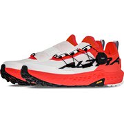 ティンプ5ボア レディース トレイルランニングシューズ WHITE/CORAL US7.5(24.5cm) 39083