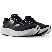 FuelCell Rebel v4 レディース ランニングシューズ Black with white and grey matter(E4) B 25cm WFCXCE4B