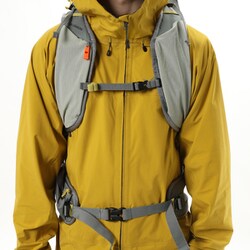 ヨドバシ.com - サロモン SALOMON エアロトレック 30 ザック 30L