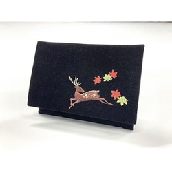 鹿刺繍 鏡付きティッシュケース 黒 7479