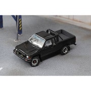 KS062-514 1/64 Toyota Hilux SR5 XTRA Cab 1985 LHD スケートボード付 ブラック [ダイキャストミニカー]
