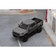 KS060-512 1/64 トヨタ TACOMA TRD Pro 2022 （LHD） マッドグレー [ダイキャストミニカー]