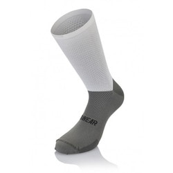 7025S281218L001 サイクリングソックス カラー：Pro Graphene White サイズ：L/XL MBPC18L001V