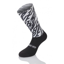 7025S303220L007 サイクリングソックス カラー：Aero Dry Signature サイズ：L/XL MBAD20L007V