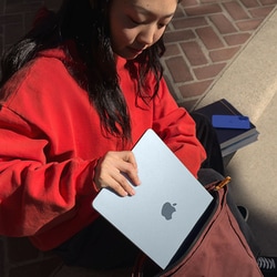 ［箱付&充電器付き］MacBookAir13インチM4 256GB スターライト 13インチMacBook Air - スターライト - Apple（日本）