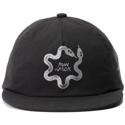 RUN AMOK 5 PANEL スポーツウェア キャップ BLACK RH647-BLK