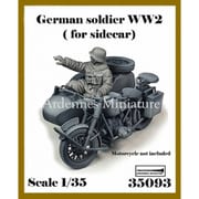 AR35093 1/35 WWII ドイツ サイドカーに乗る兵士 （イタレリBMW R75用） [組立式プラスチックモデル]