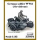 AR35094 1/35 WWII ドイツ サイドカーを操縦する兵士 （イタレリBMW R75用） [組立式プラスチックモデル]