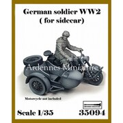 AR35094 1/35 WWII ドイツ サイドカーを操縦する兵士 （イタレリBMW R75用） [組立式プラスチックモデル]