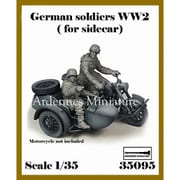 AR35095 1/35 WWII ドイツ サイドカー兵士セット 2体入 （イタレリBMW R75用） [組立式プラスチックモデル]