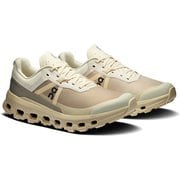 クラウドビスタ 2 レディース トレイルランニングシューズ Cream/Desert US7(24cm) 3WE30133323