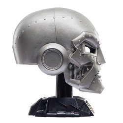 「マーベル・レジェンド」1/1スケール・レプリカ　ドクター・ドゥーム　ヘルメット マーベル・レジェンド 1/1スケール・レプリカ ドクター
