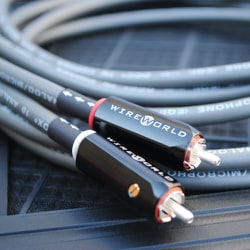 即決/送無 WIREWORLD ワイヤーワールド EQUINOX-3 独創のDual