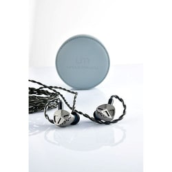 Unique Melody UM Stardust イヤホン Unique Melody】UM Stardust｜ユニバーサルフィットIEM/ハイブリッド型